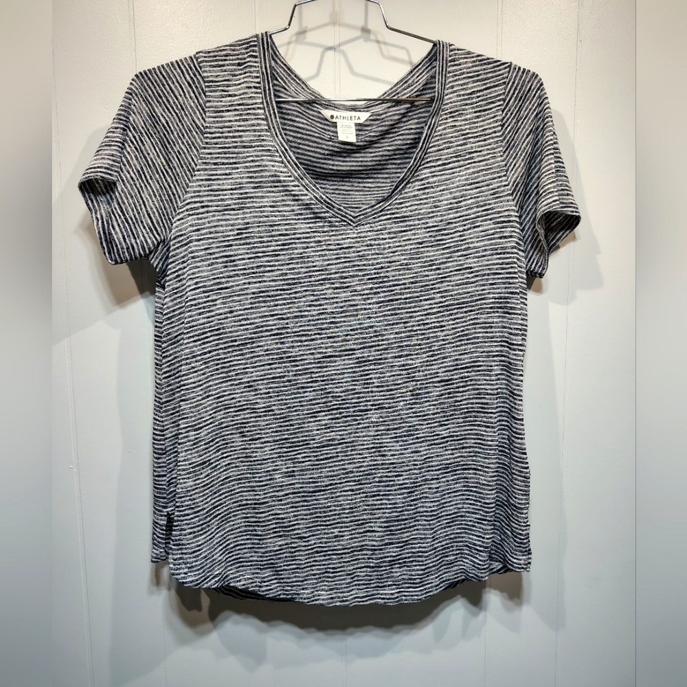 Athleta Breezy Stripe Tee Navy‎ Blue Lightweight Workout Top Size Large
